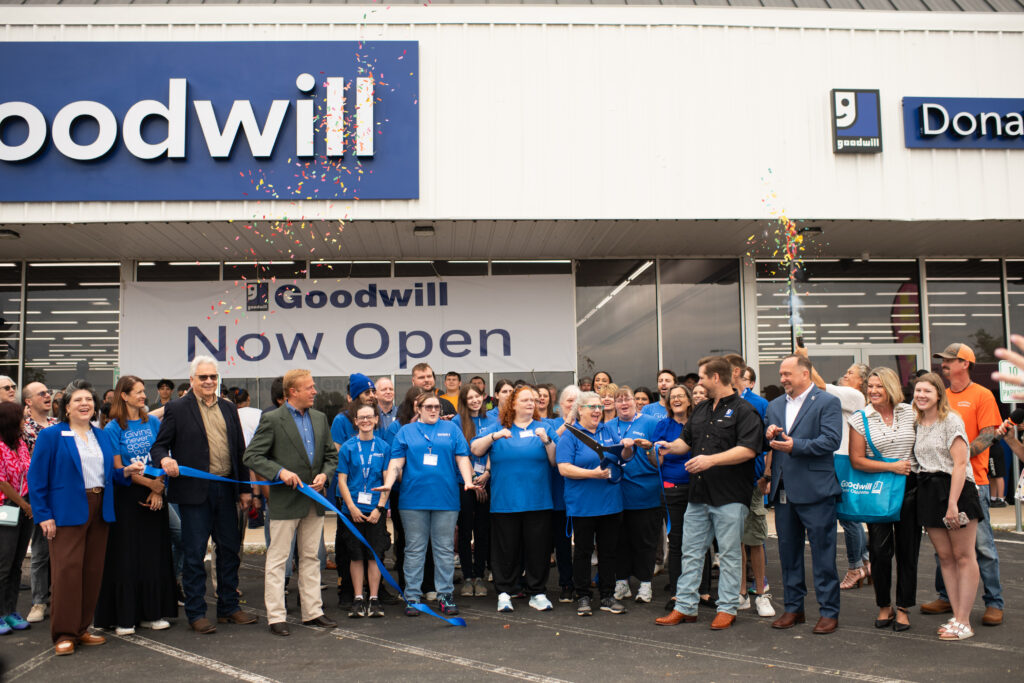 Goodwill Choctaw grand opening ribbon cutting
